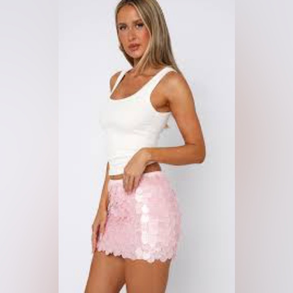 Wildfox pink sequin mini skirt sz large